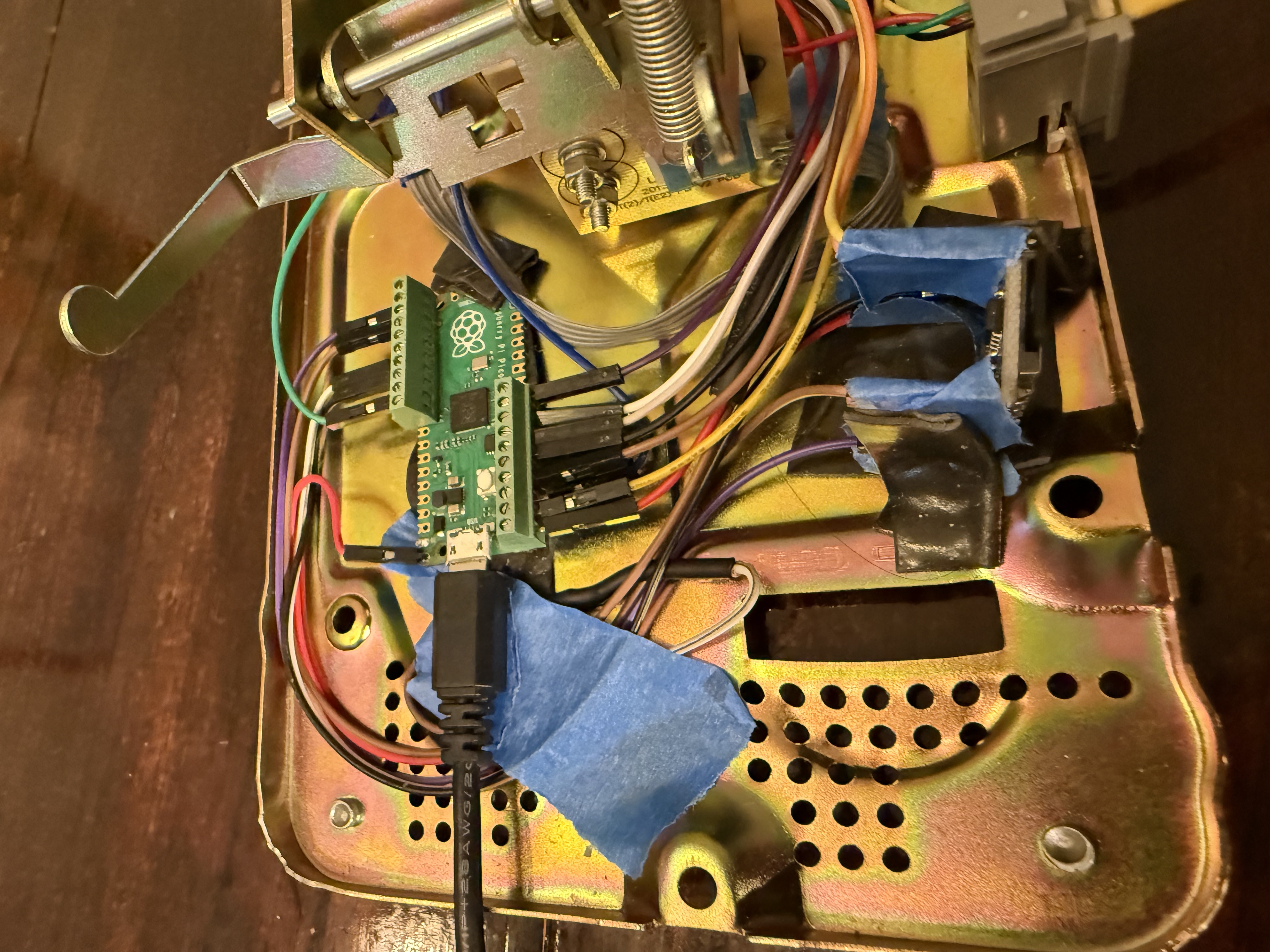 Inside the finished banana phone showing Pico and DFPlayer